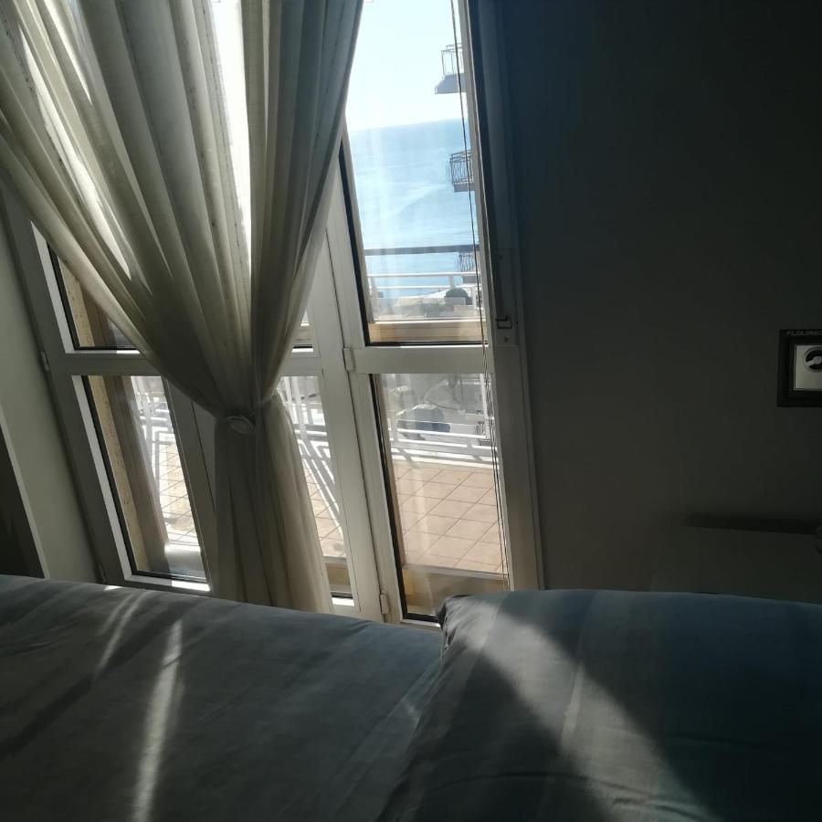 V I P Suites Cielo Stellato On Concordia Sea Salerno Exterior photo