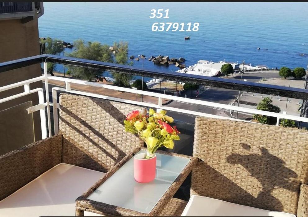 V I P Suites Cielo Stellato On Concordia Sea Salerno Exterior photo