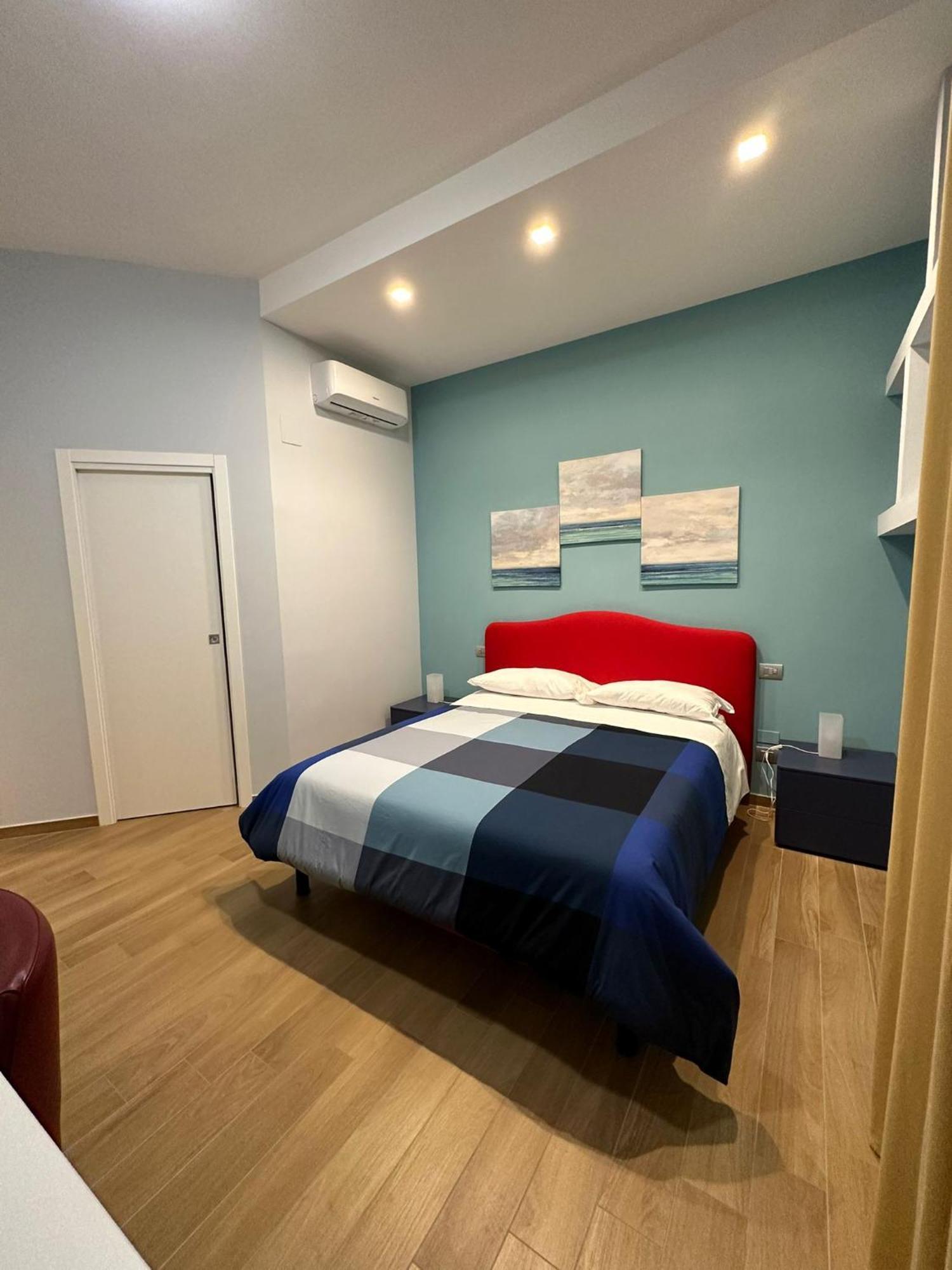 V I P Suites Cielo Stellato On Concordia Sea Salerno Exterior photo